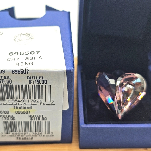 Swarovski Heart-Shaped Amethyst Crystal Ring - Picture 6 of 7